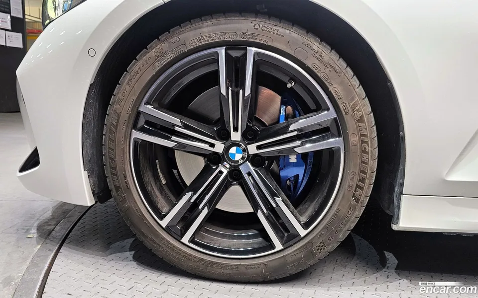 BMW 3 Series 320d M 2024 — миниатюра 2