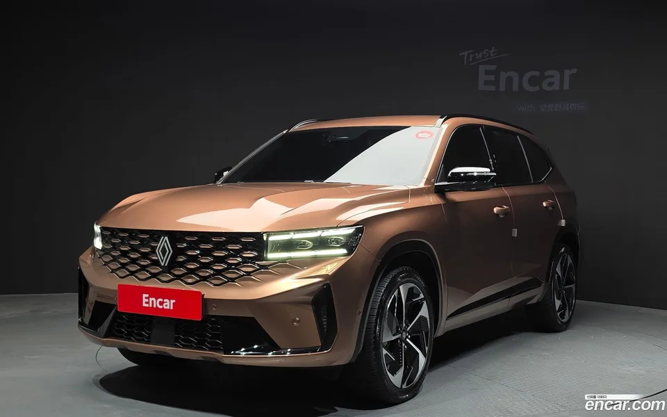 Renault Samsung Grand Koleos 1.5 E-TECH 2WD 2024 — фото 1, купить с доставкой в Москву