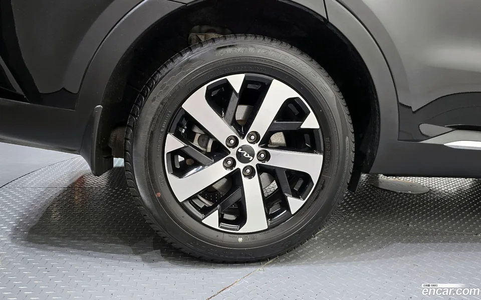 Kia Sorento 2.2 2WD 2022 — миниатюра 2