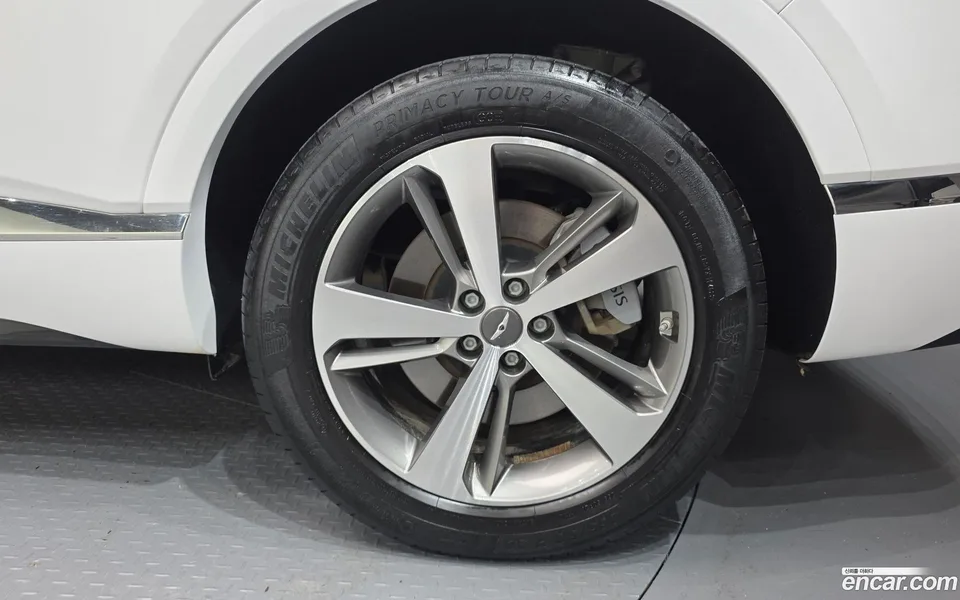 Genesis GV80 2.5T AWD 2023 — миниатюра 2