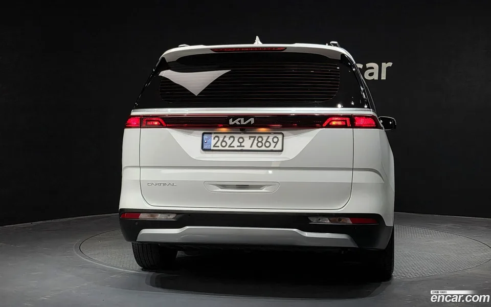 Kia Carnival 9 2023 — миниатюра 4