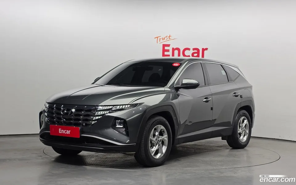 Hyundai Tucson 2.0 4WD 2023 — фото 1, купить с доставкой в Москву