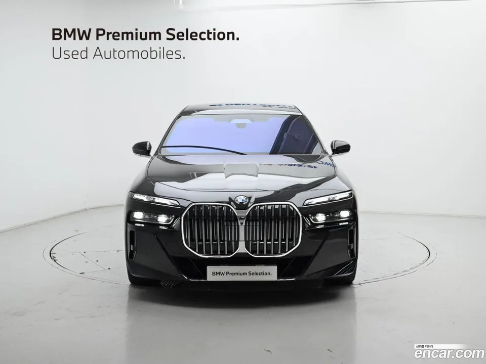 BMW 7 Series 740d xDrive M 2025 — миниатюра 3