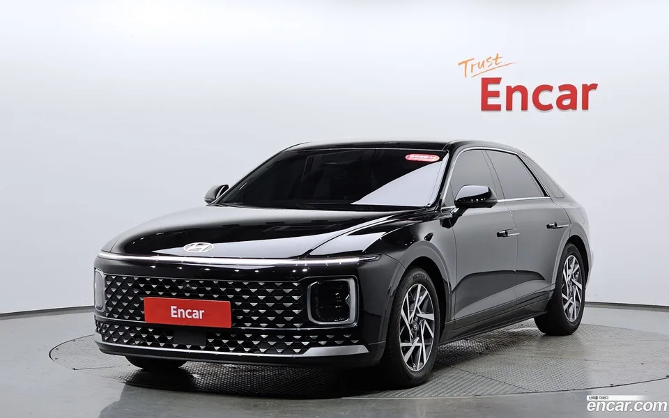 Hyundai Grandeur 3.5 2WD 2023 — фото 1, купить с доставкой в Москву