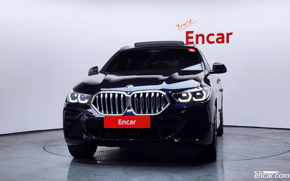 BMW X6 xDrive40i M 2022 — миниатюра 3