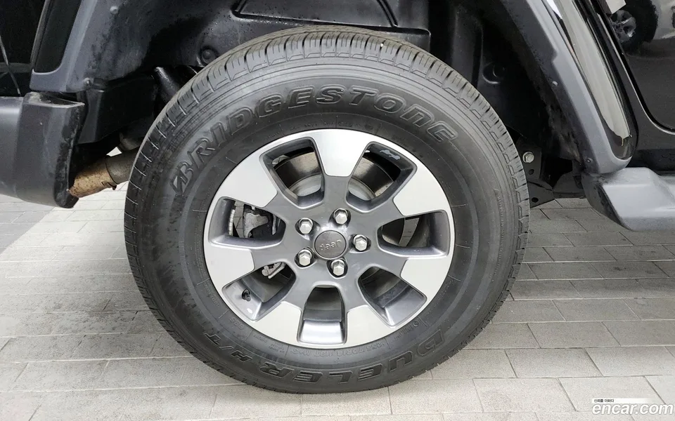 Jeep Wrangler 2.0 4 2022 — миниатюра 5