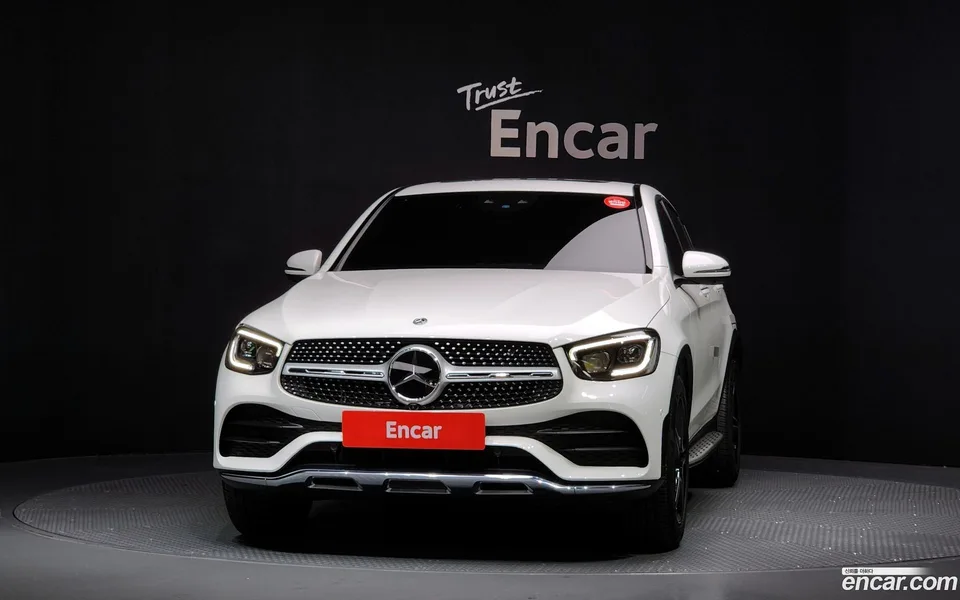 Mercedes-Benz GLC-Class GLC300 4MATIC 2023 — миниатюра 3