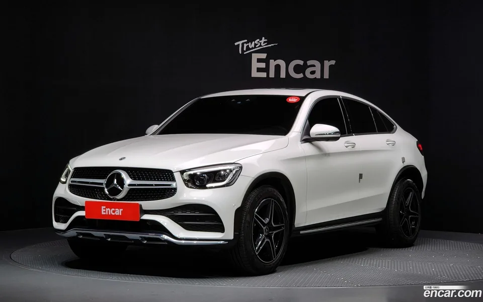 Mercedes-Benz GLC-Class GLC300 4MATIC 2023 — фото 1, купить с доставкой в Москву
