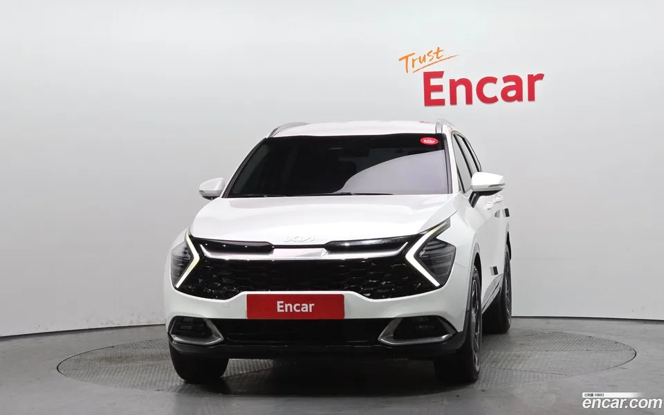 Kia Sportage 2.0 2WD 2023 — миниатюра 3