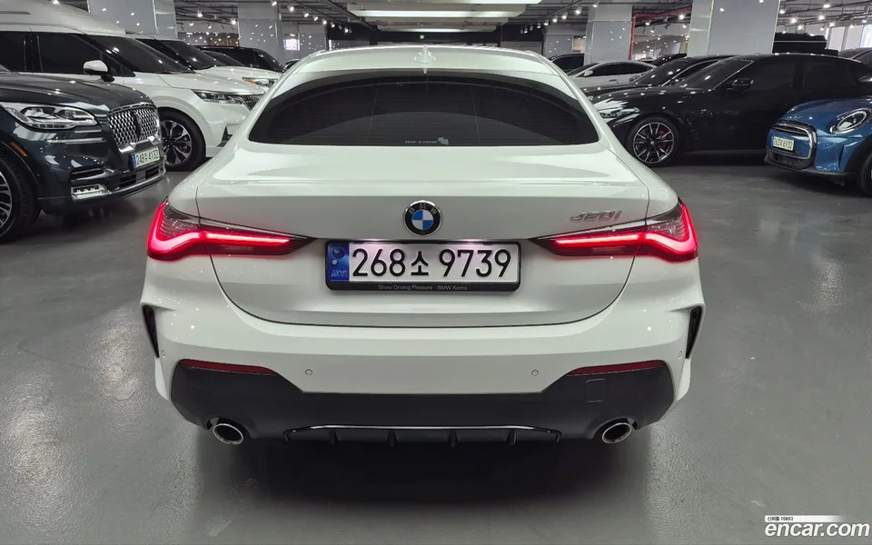 BMW 4 Series 420i M 2023 — миниатюра 2