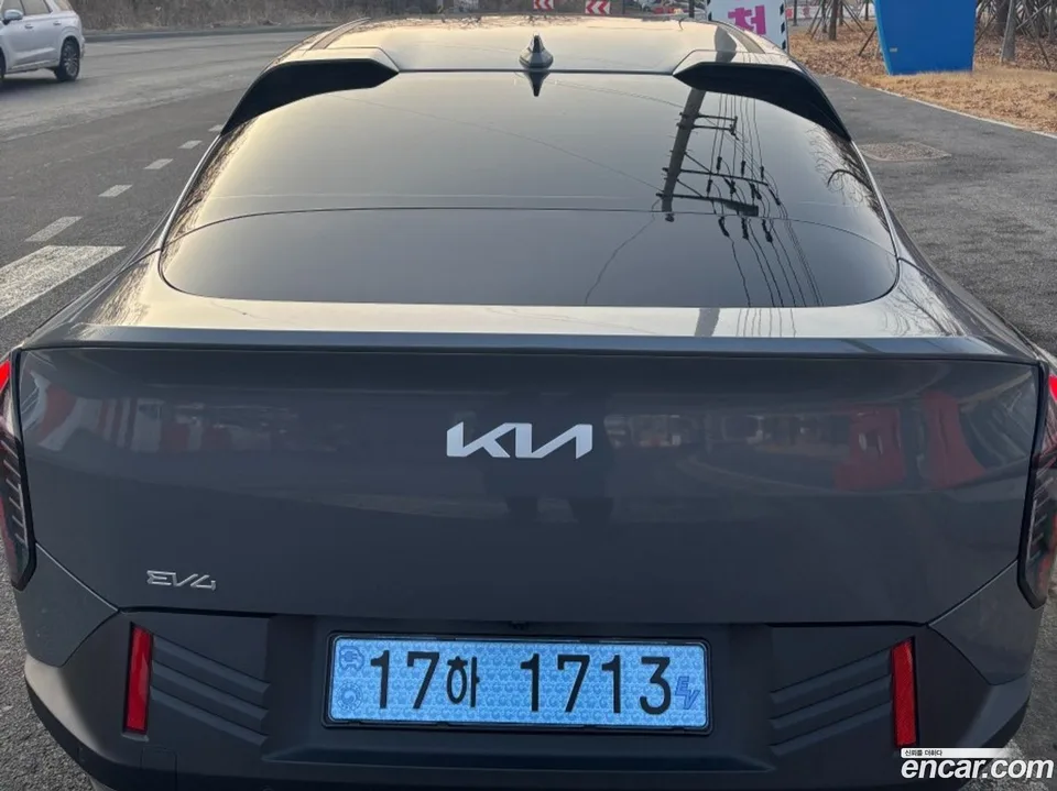 Kia EV4 2WD 2026 — миниатюра 4