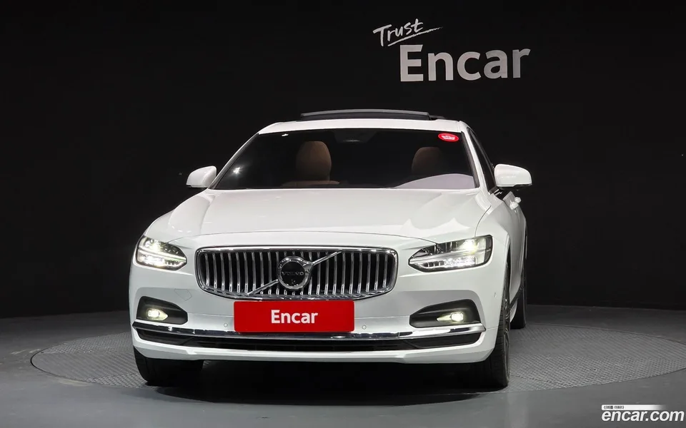 Volvo S90 B5 2024 — миниатюра 3