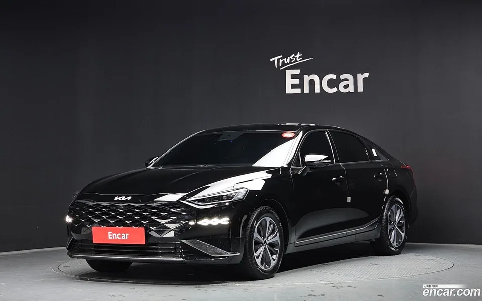 Kia K8 Hybrid 2022 — фото 1, купить с доставкой в Москву