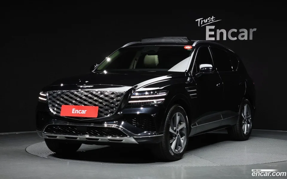 Genesis GV80 2.5T AWD 2023 — фото 1, купить с доставкой в Москву