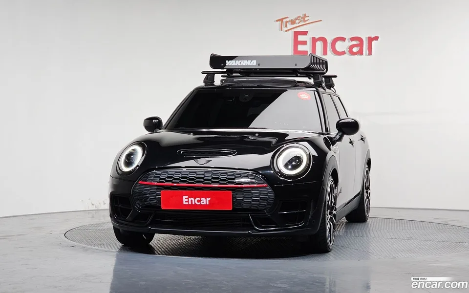 MINI Cooper S Clubman JCW 2022 — миниатюра 3
