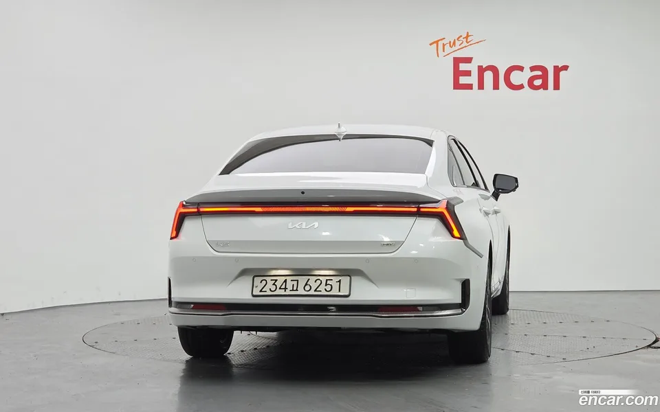 Kia K8 Hybrid 2024 — миниатюра 4