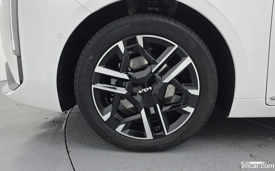Kia K8 Hybrid 2024 — миниатюра 5