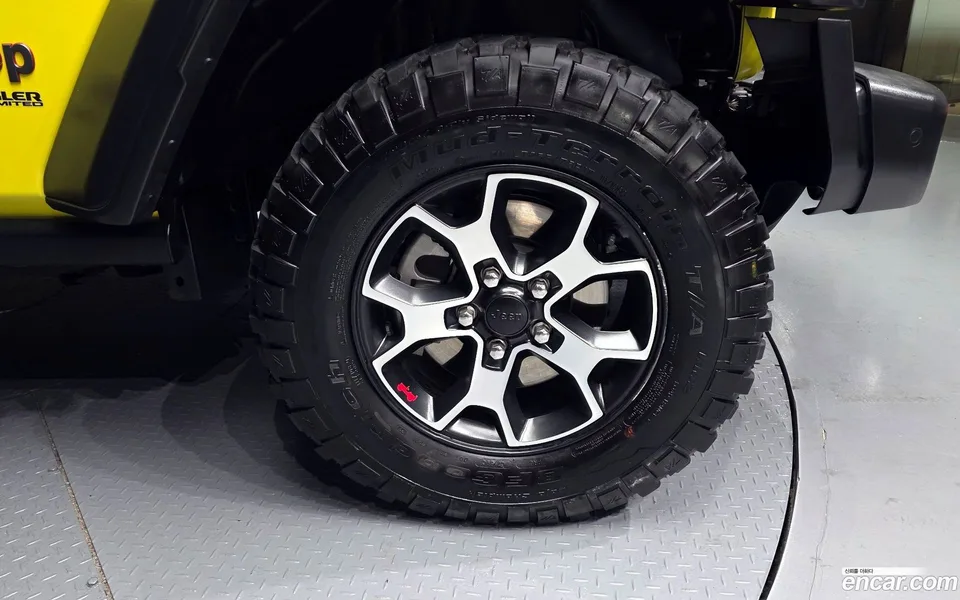 Jeep Wrangler 2.0 4 2022 — миниатюра 2