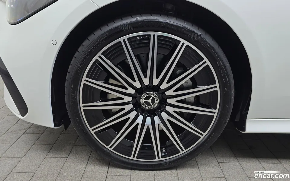 Mercedes-Benz CLE-Class CLE450 4MATIC 2024 — миниатюра 2