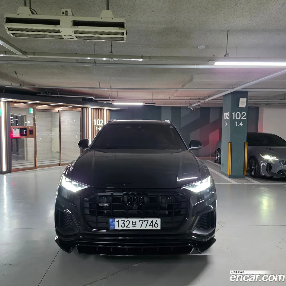 Audi Q8 (4M) 55 TFSI 2023 — фото 1, купить с доставкой в Москву
