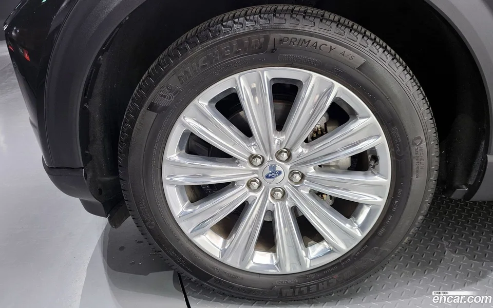 Ford Explorer 2.3 4WD 2022 — миниатюра 2