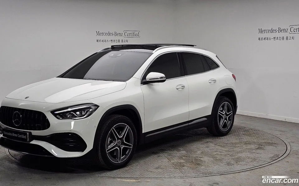 Mercedes-Benz GLA-Class GLA250 4MATIC 2022 — фото 1, купить с доставкой в Москву