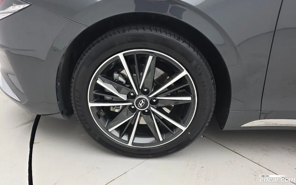 Hyundai Grandeur IG 3.3 2022 — миниатюра 2