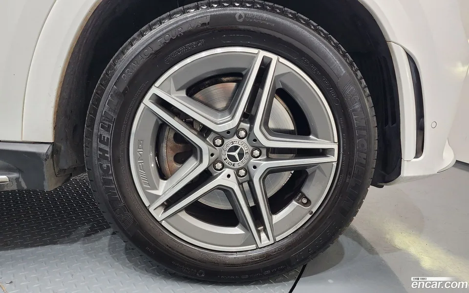 Mercedes-Benz GLE-Class GLE350e 4MATIC 2022 — миниатюра 2