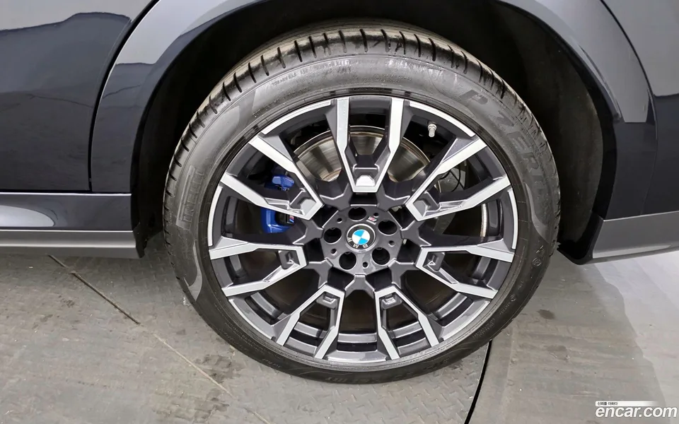 BMW X6 xDrive40i M 2024 — thumbnail 5