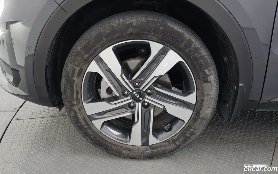 Kia Sorento HEV 1.6 4WD 2023 — миниатюра 2