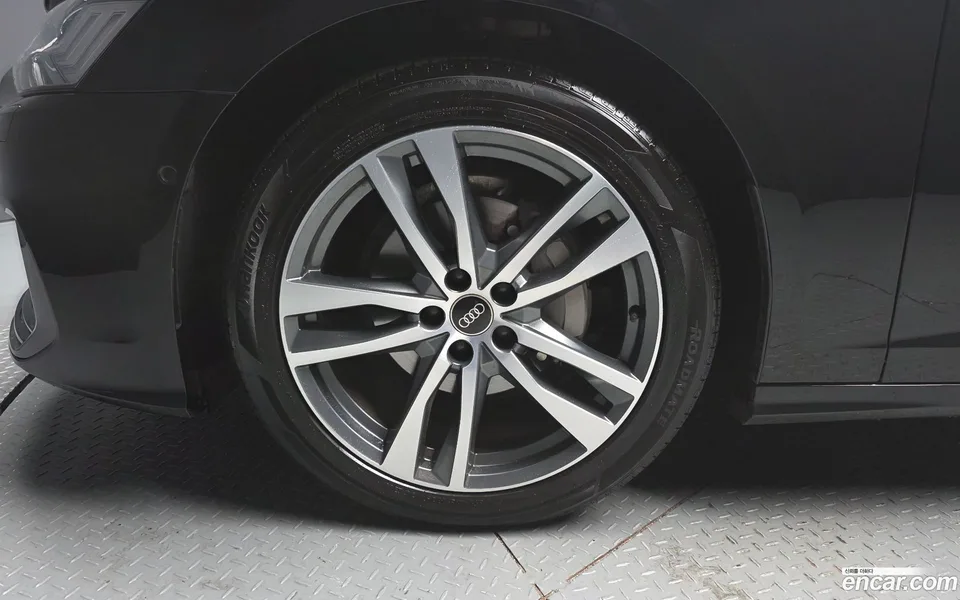 Audi A6 40 TDI 2023 — миниатюра 2