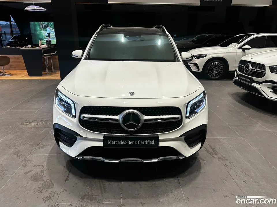 Mercedes-Benz GLB-Class GLB250 4MATIC 2022 — миниатюра 3