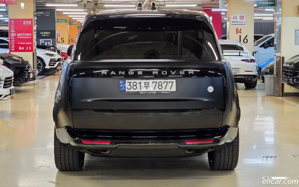 Land Rover Range Rover P530 SV LWB 2023 — thumbnail 4