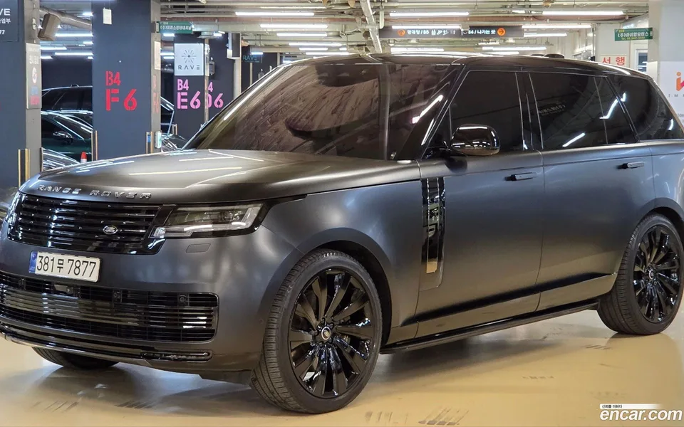 Land Rover Range Rover 2023