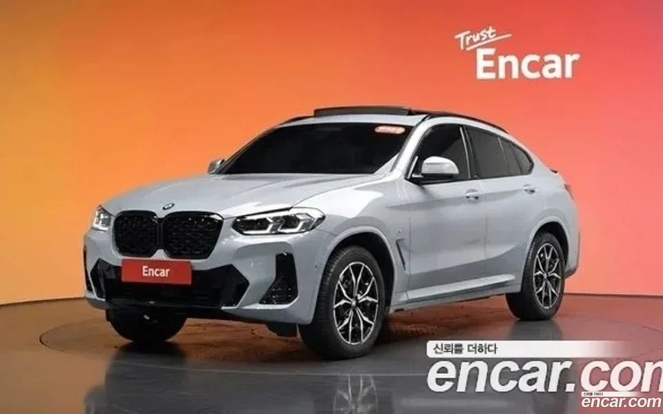 BMW X4 xDrive 20d M 2022 — фото 1, купить с доставкой в Москву