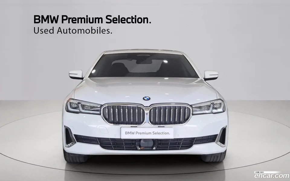 BMW 5 Series 530i 2023 — миниатюра 3