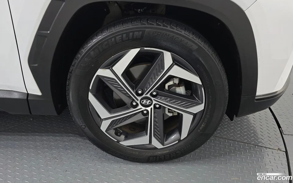 Hyundai Tucson 2.0 4WD 2022 — миниатюра 2