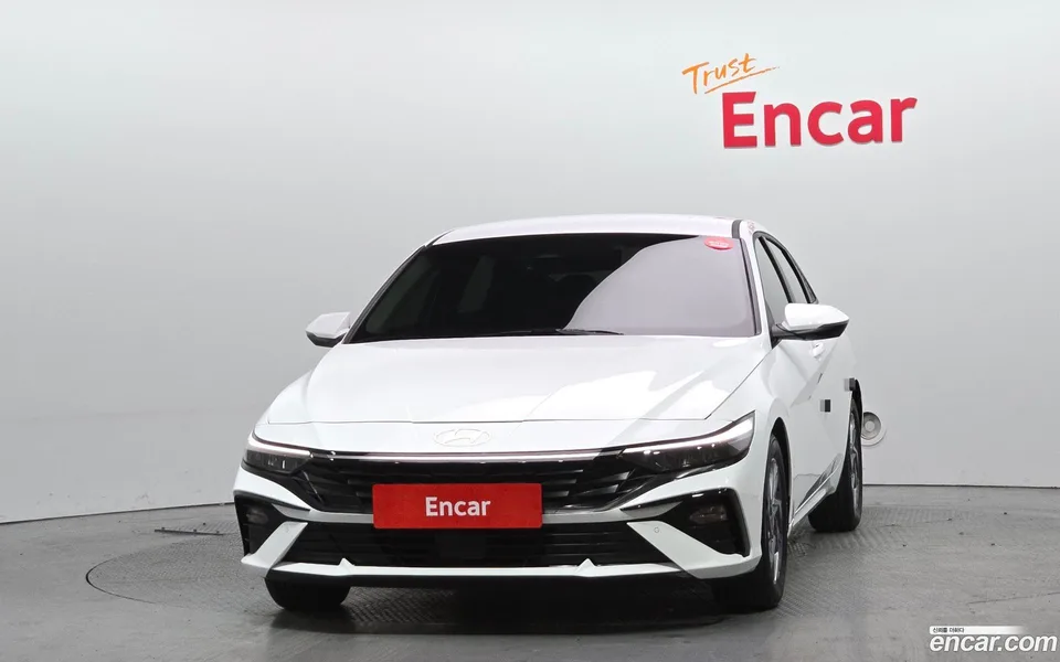 Hyundai Avante CN7 Hybrid 2025 — thumbnail 3