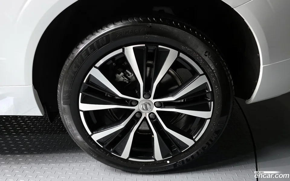 Volvo XC60 B6 2024 — миниатюра 2