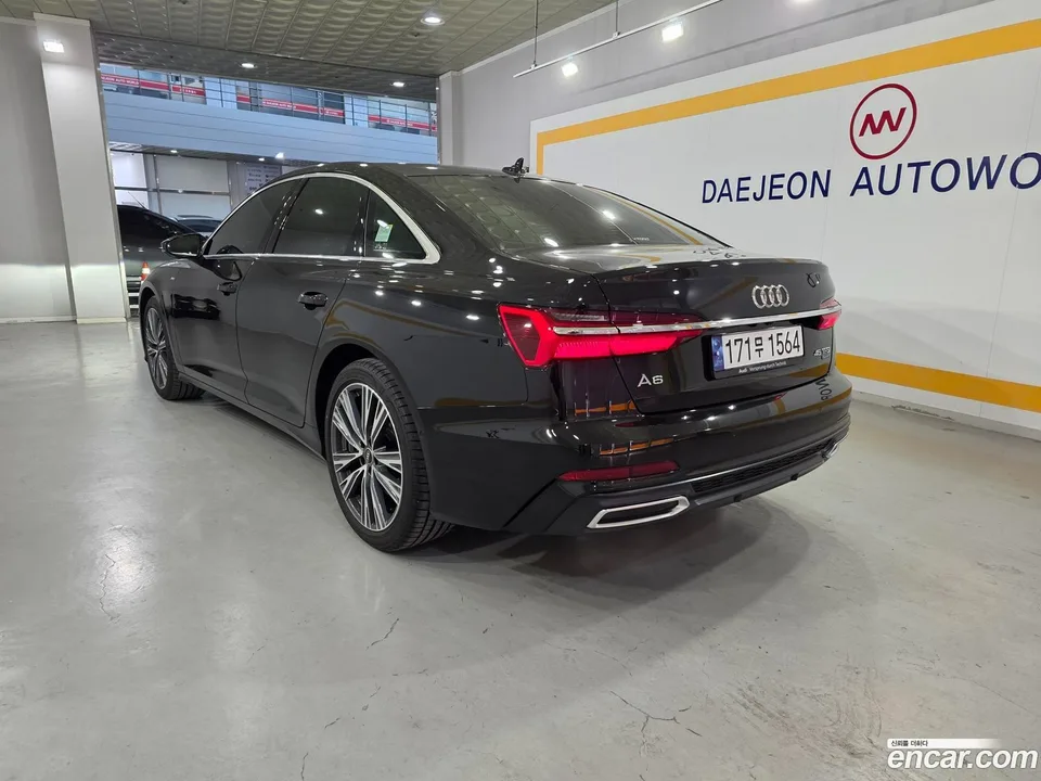Audi A6 45 TFSI 2023 — миниатюра 3