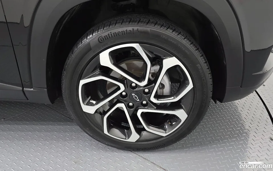 Chevrolet Trax Crossover 1.2 RS 2023 — миниатюра 5