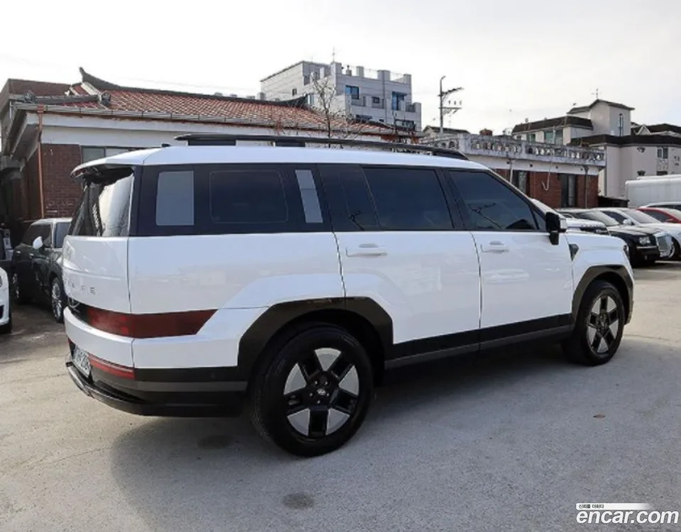 Hyundai SantaFe HEV 1.6 2WD 2023 — миниатюра 3
