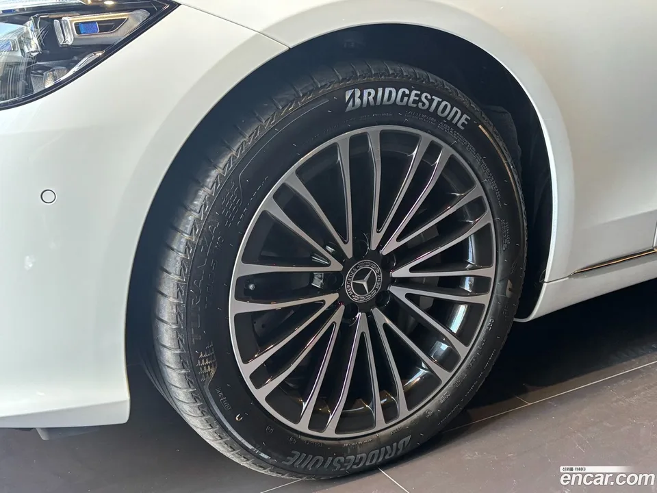 Mercedes-Benz S-Class S350 d 4MATIC 2025 — миниатюра 5
