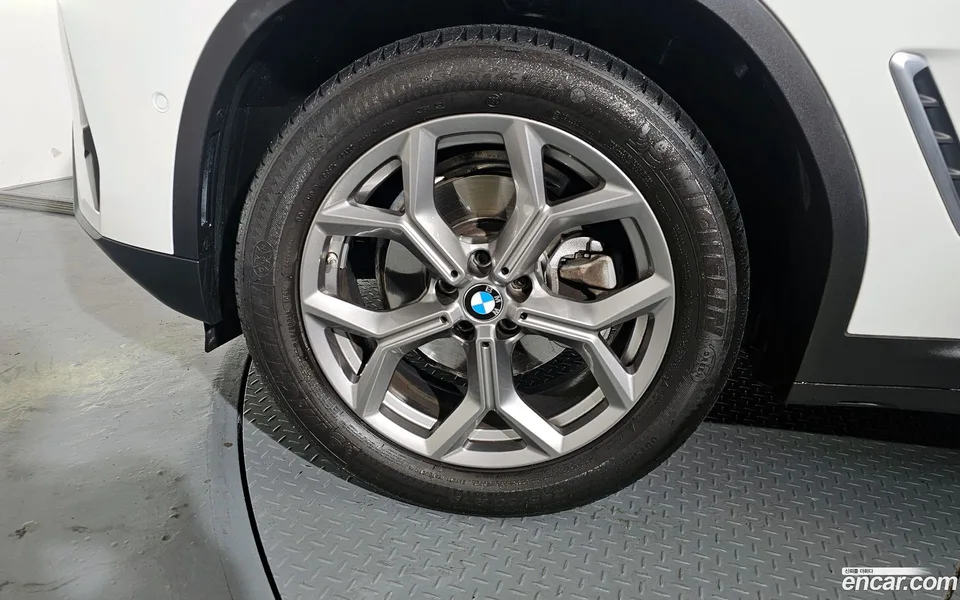 BMW X3 xDrive 20i 2022 — миниатюра 2