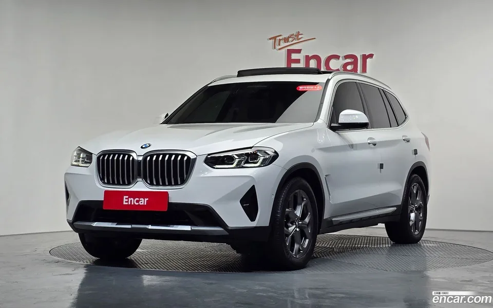 BMW X3 xDrive 20i 2022 — фото 1, купить с доставкой в Москву