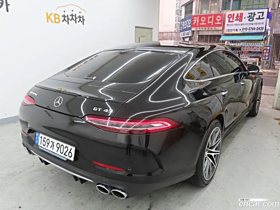 Mercedes-Benz AMG GT 4 43 4MATIC+ 2023 — миниатюра 3