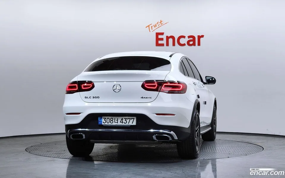 Mercedes-Benz GLC-Class GLC300 4MATIC 2023 — миниатюра 4