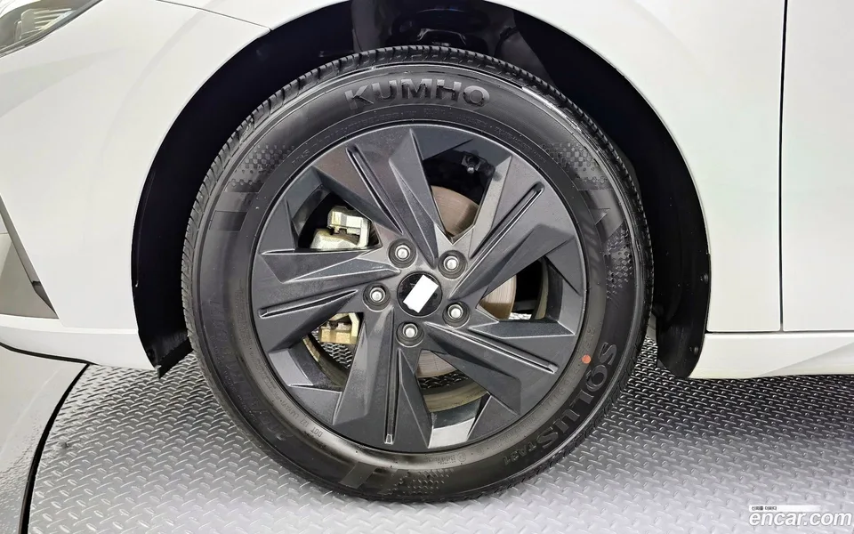 Hyundai Avante Hybrid 2022 — thumbnail 5
