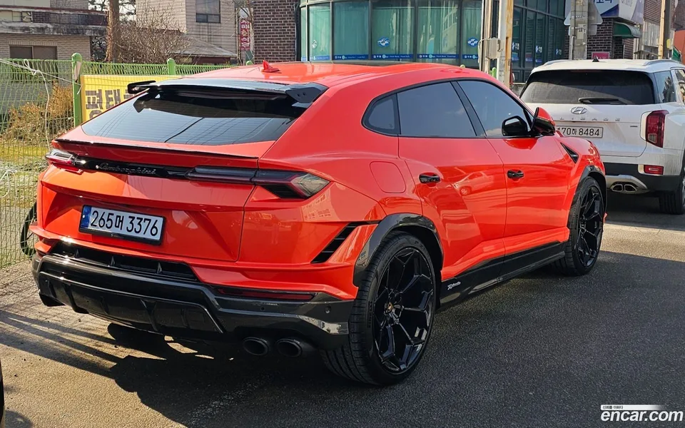 Lamborghini Urus 4.0 V8 2024 — миниатюра 3