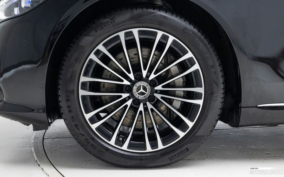 Mercedes-Benz S-Class S350 d 4MATIC 2025 — миниатюра 5